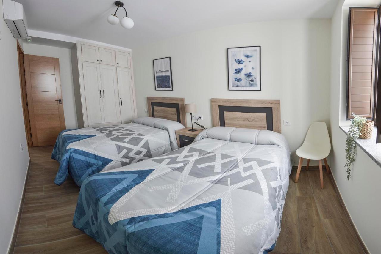 Apartamentos Turisticos Hornillo กาเซเรส ภายนอก รูปภาพ