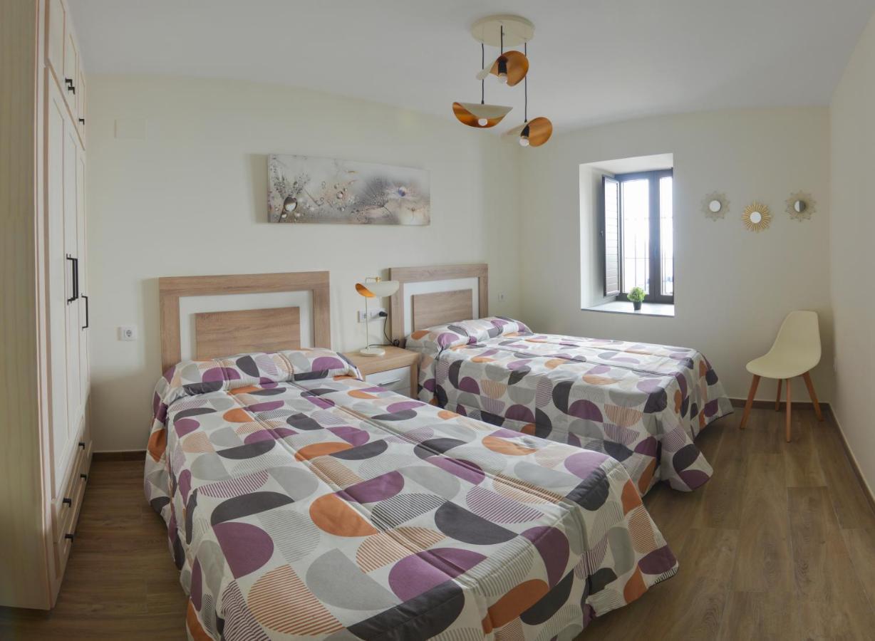 Apartamentos Turisticos Hornillo กาเซเรส ภายนอก รูปภาพ
