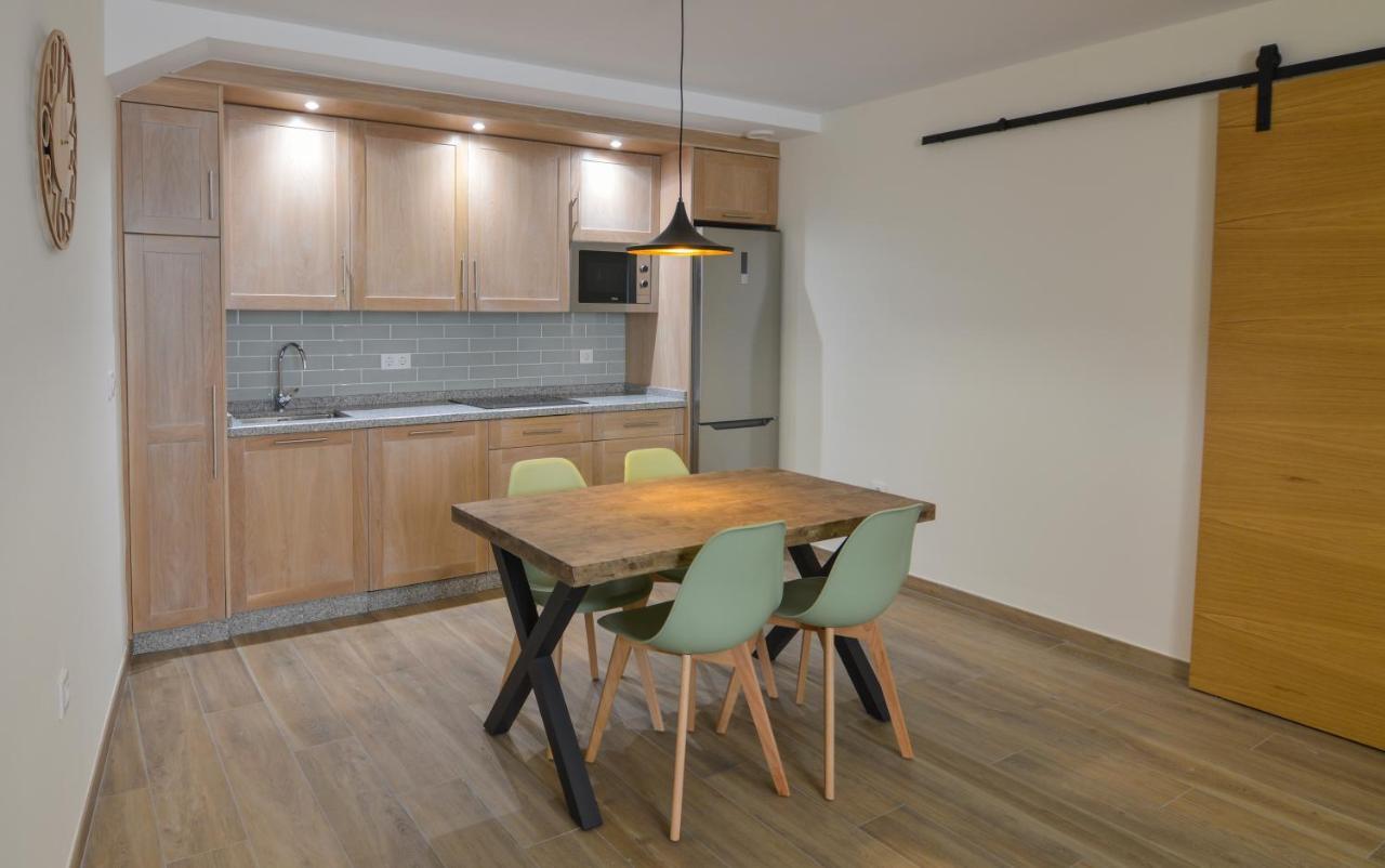 Apartamentos Turisticos Hornillo กาเซเรส ภายนอก รูปภาพ