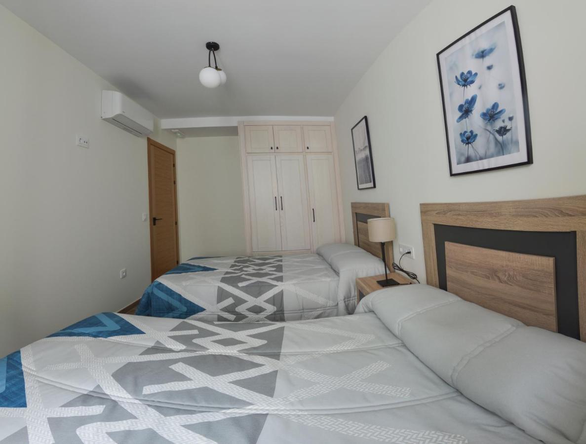 Apartamentos Turisticos Hornillo กาเซเรส ภายนอก รูปภาพ